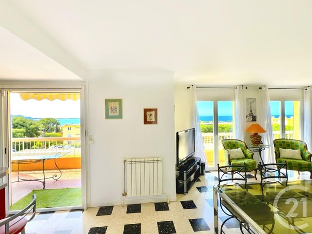 Appartement T4 à vendre - 4 pièces - 87.15 m2 - BANDOL - 83 - PROVENCE-ALPES-COTE-D-AZUR - Century 21 Immobilière Charlemagne